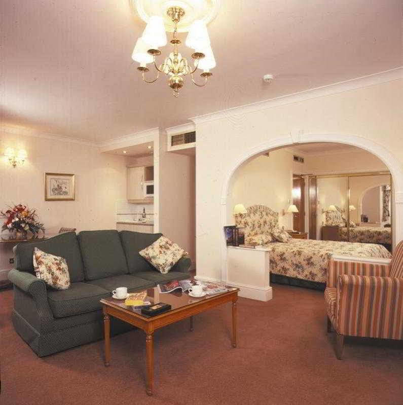 Walton Cottage Hotel Maidenhead Zimmer foto